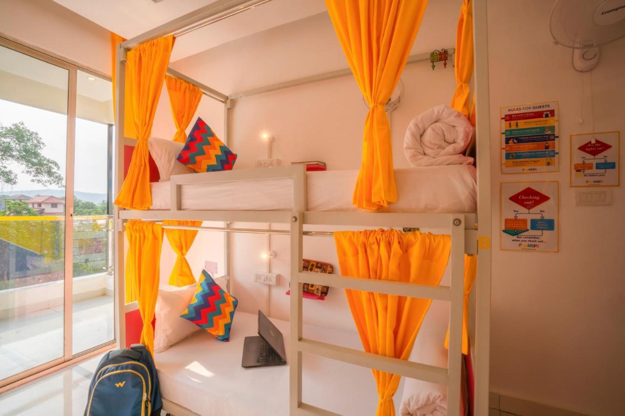 Gostops Goa, Baga Esterno foto